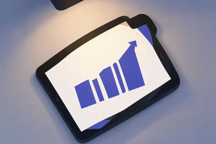 Um gráfico de barras ascendente em um tablet, simbolizando crescimento e sucesso.